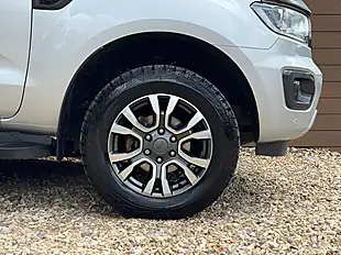 Used 2022 Ford Ranger Wildtrak Moondust Silver - Interior and Exterior details 11