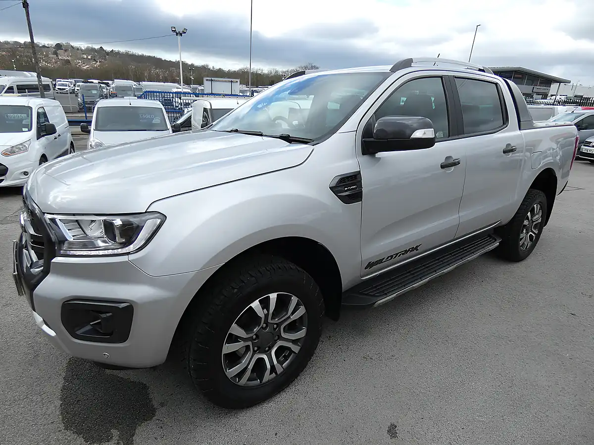 Used 2022 Ford Ranger Wildtrak Moondust Silver - Interior and Exterior details 11