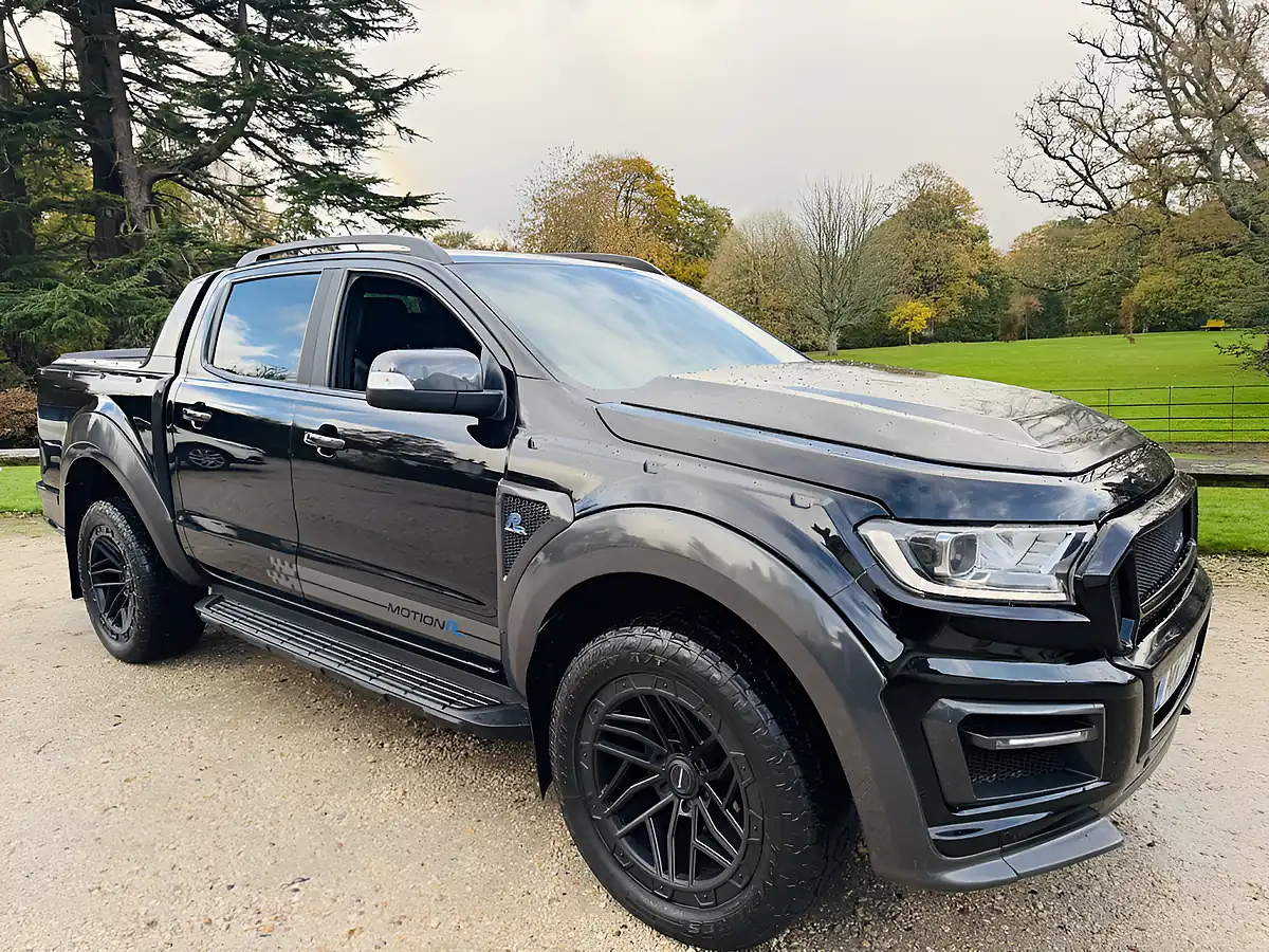 Used 2022 Ford Ranger Wildtrak Motion R Edition Black - Front View