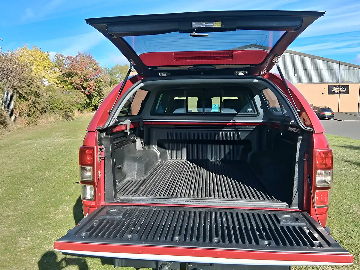 Used 2022 Ford Ranger Wildtrak Red - Interior and Exterior details 9