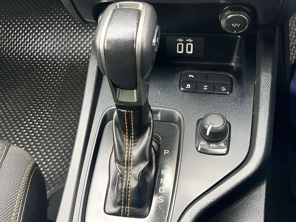 Used 2022 Ford Ranger Wildtrak Sea Grey - Interior and Exterior details 18