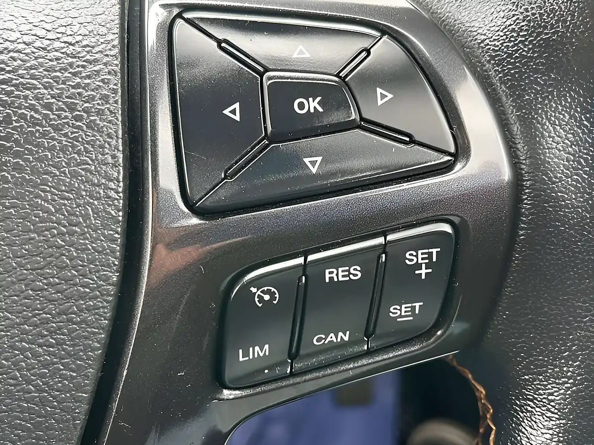 Used 2022 Ford Ranger Wildtrak Sea Grey - Interior and Exterior details 19