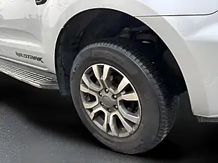 Used 2022 Ford Ranger Wildtrak Silver - Interior and Exterior details 14