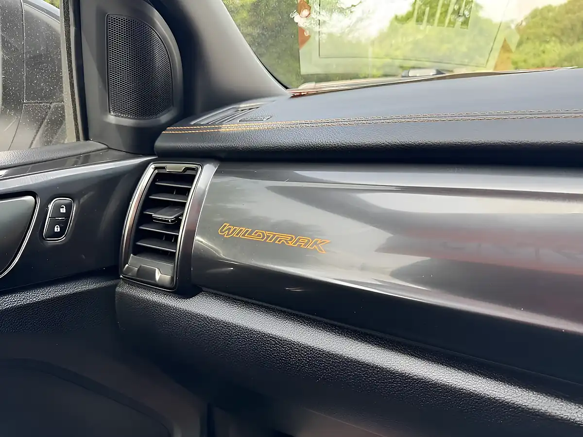 Used 2022 Ford Ranger Wildtrak White - Interior and Exterior details 18