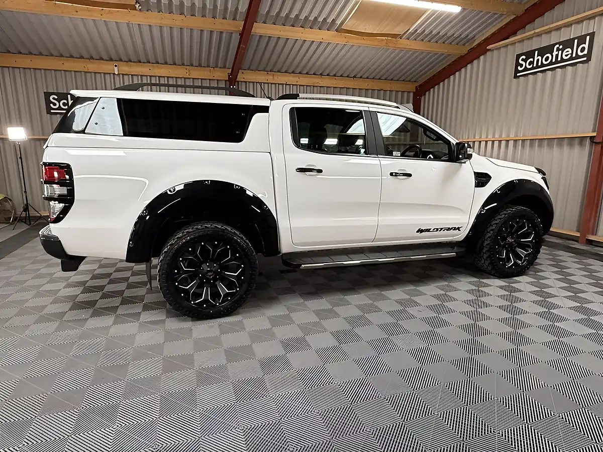 Used 2022 Ford Ranger Wildtrak White - Interior and Exterior details 15