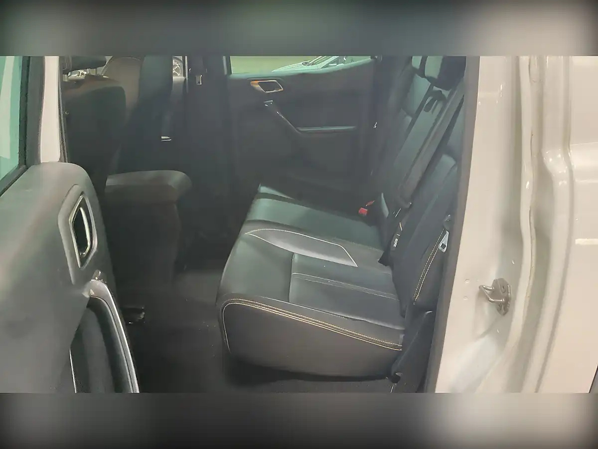 Used 2022 Ford Ranger Wildtrak White - Interior and Exterior details 8