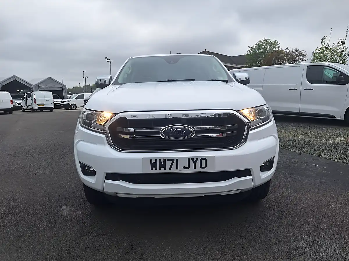 Used 2022 Ford Ranger Xlt White - Interior and Exterior details 9