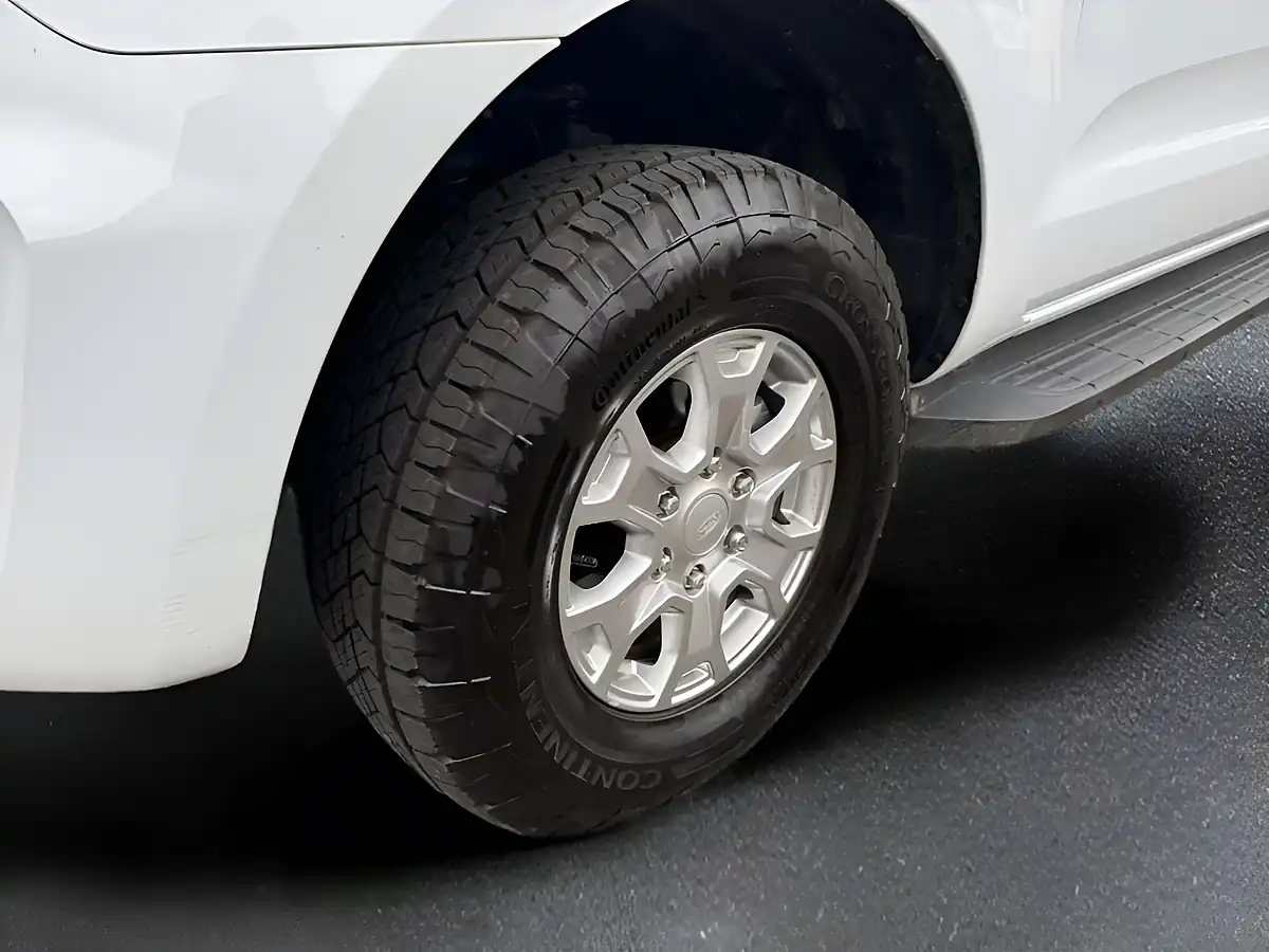 Used 2022 Ford Ranger Xlt White - Interior and Exterior details 19
