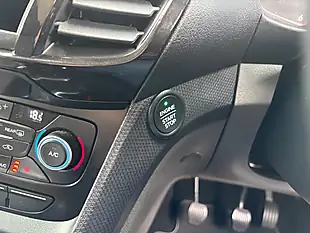 Used 2022 Ford Tourneo Connect Titanium Red - Interior and Exterior details 17