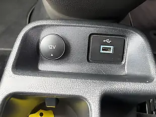 Used 2022 Ford Tourneo Connect Titanium Red - Interior and Exterior details 19