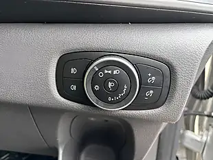 Used 2022 Ford Tourneo Custom Leader Shuttle Silver - Interior and Exterior details 11