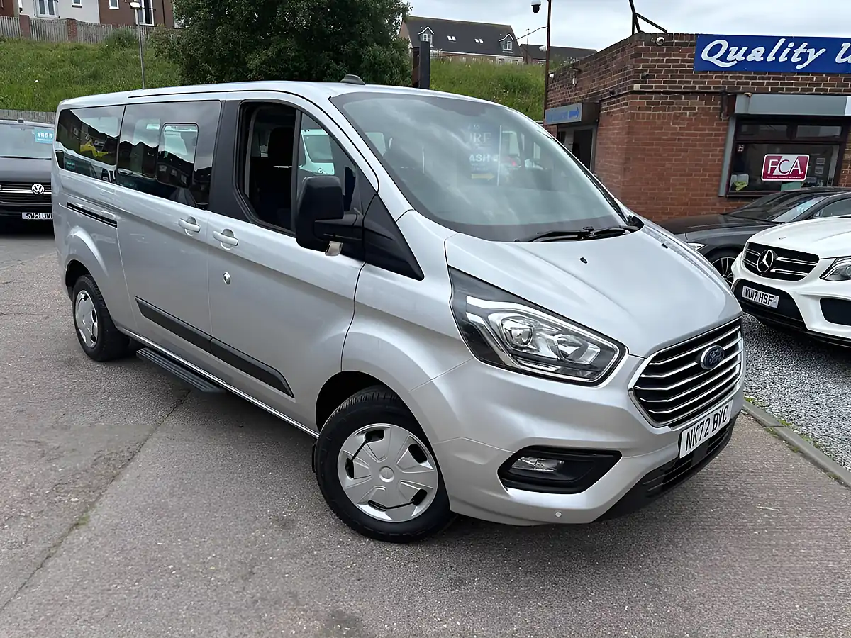 Used 2022 Ford Tourneo Custom Leader Shuttle Silver - Interior and Exterior details 2
