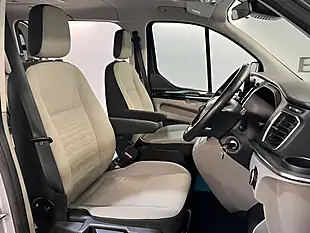 Used 2022 Ford Tourneo Custom Titanium Moondust Silver - Interior and Exterior details 14