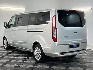 Used 2022 Ford Tourneo Custom Titanium Moondust Silver - Interior and Exterior details 7