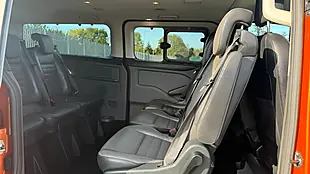 Used 2022 Ford Tourneo Custom Titanium Orange - Interior and Exterior details 13