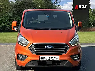 Used 2022 Ford Tourneo Custom Titanium Orange - Interior and Exterior details 2