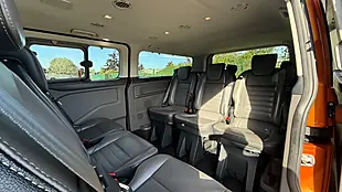 Used 2022 Ford Tourneo Custom Titanium Orange - Interior and Exterior details 9