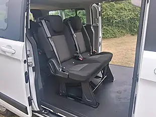 Used 2022 Ford Tourneo Custom White - Interior and Exterior details 10