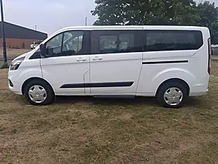 Used 2022 Ford Tourneo Custom White - Interior and Exterior details 2