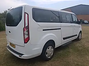 Used 2022 Ford Tourneo Custom White - Interior and Exterior details 5