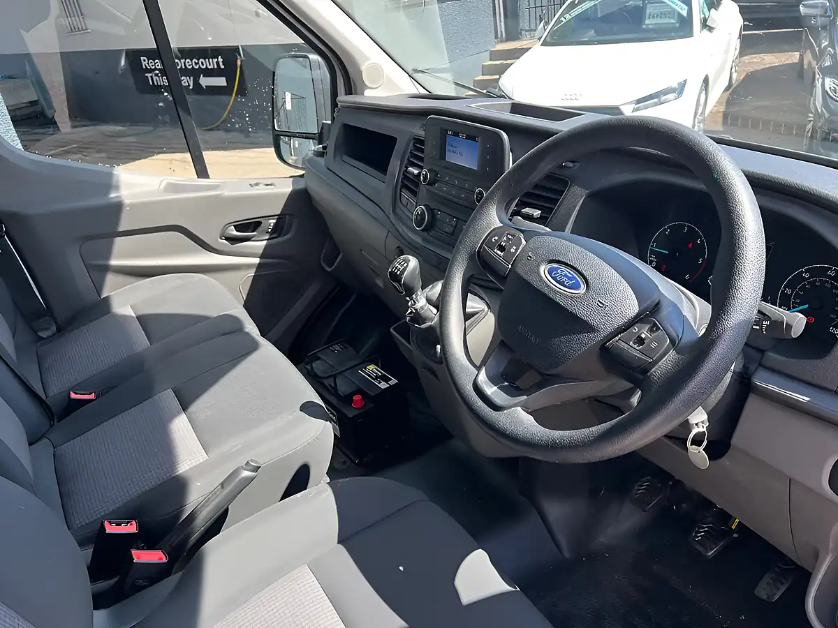 Used 2022 Ford Transit 350 Leader Crew White - Interior and Exterior details 14