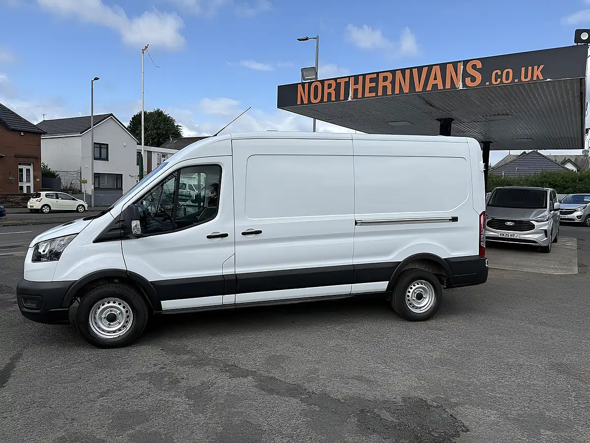 Used 2022 Ford Transit 350 Leader Frozen White (solid Colour) - Interior and Exterior details 2