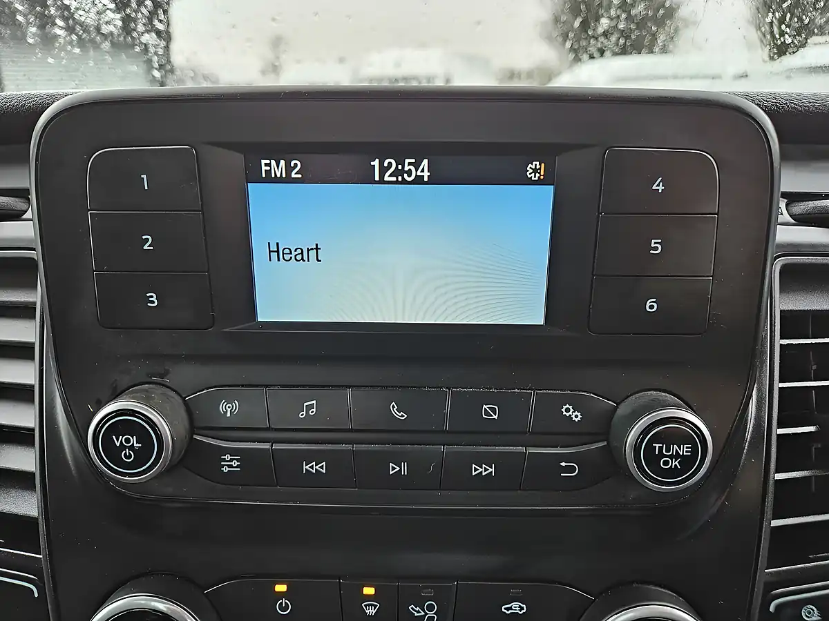 Used 2022 Ford Transit 350 Leader L4 Dropside Frozen White (solid Colour) - Interior and Exterior details 15