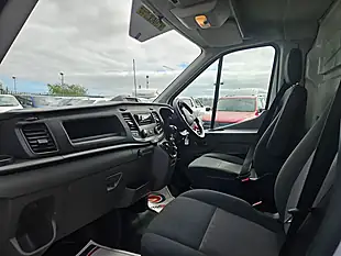 Used 2022 Ford Transit 350 Leader Luton White - Interior and Exterior details 10