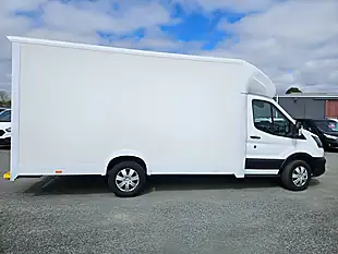 Used 2022 Ford Transit 350 Leader Luton White - Interior and Exterior details 2