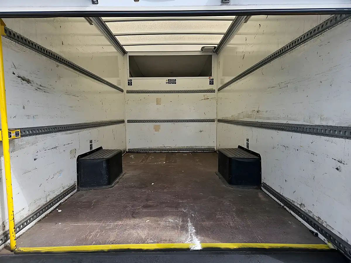 Used 2022 Ford Transit 350 Leader Luton White - Interior and Exterior details 9