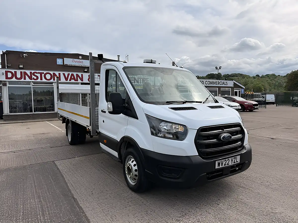 Used 2022 Ford Transit 350 Leader Lwb White - Front View