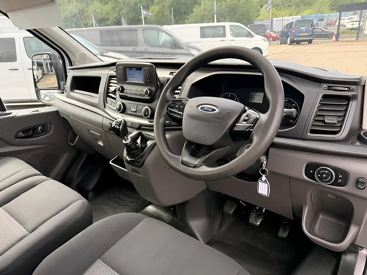 Used 2022 Ford Transit 350 Leader Lwb White - Interior and Exterior details 13