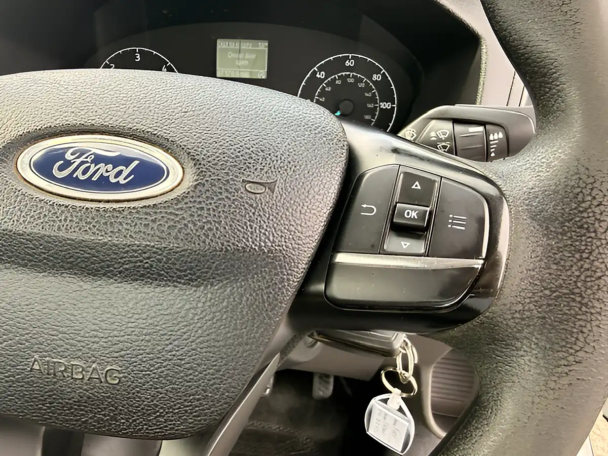 Used 2022 Ford Transit 350 Leader Lwb White - Interior and Exterior details 19