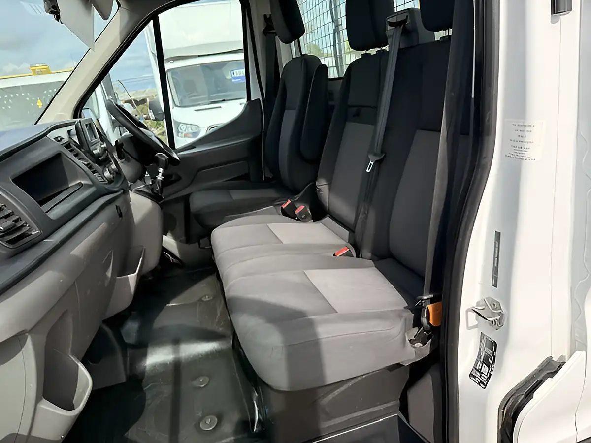 Used 2022 Ford Transit 350 Leader Lwb White - Interior and Exterior details 9