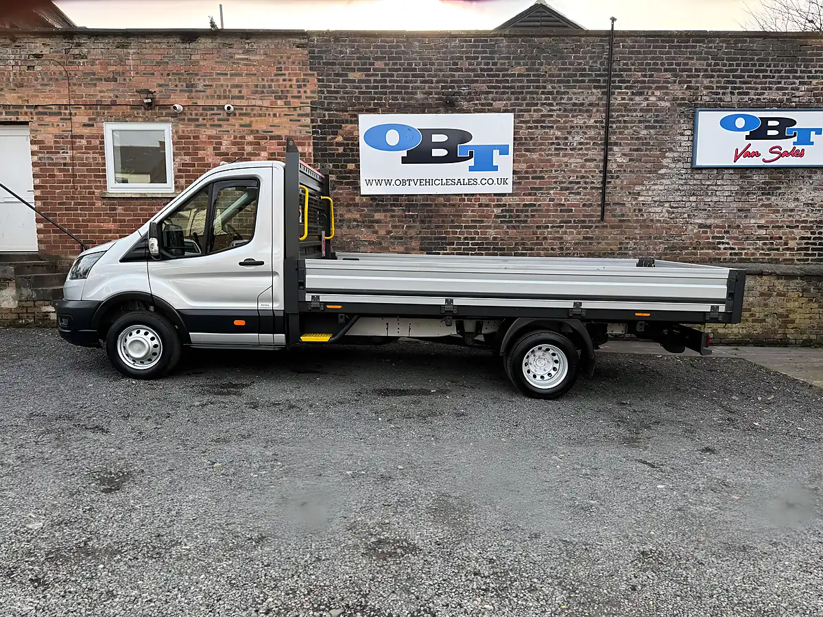 Used 2022 Ford Transit 350 Leader Silver - Interior and Exterior details 6