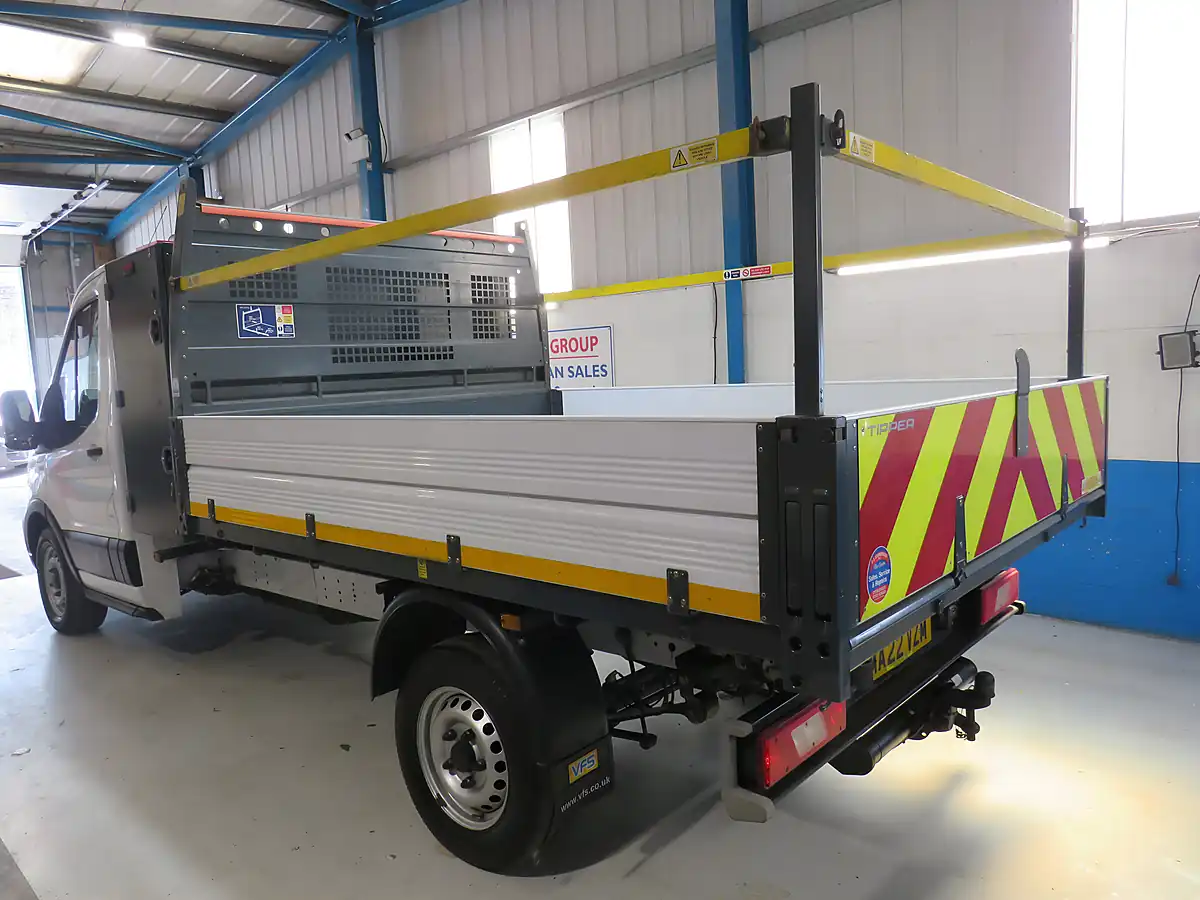 Used 2022 Ford Transit 350 Leader Single Cab Tipper White - Interior and Exterior details 4
