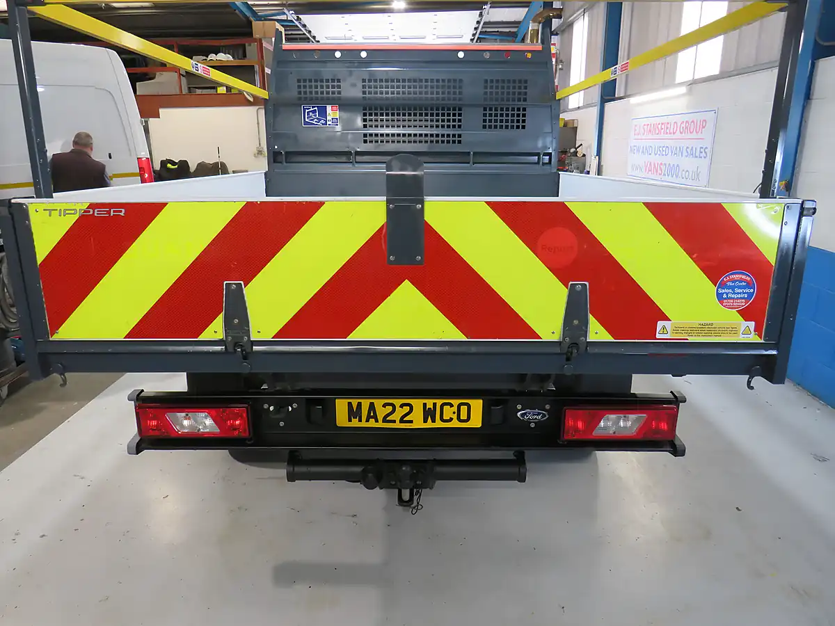 Used 2022 Ford Transit 350 Leader Single Cab Tipper White - Interior and Exterior details 2