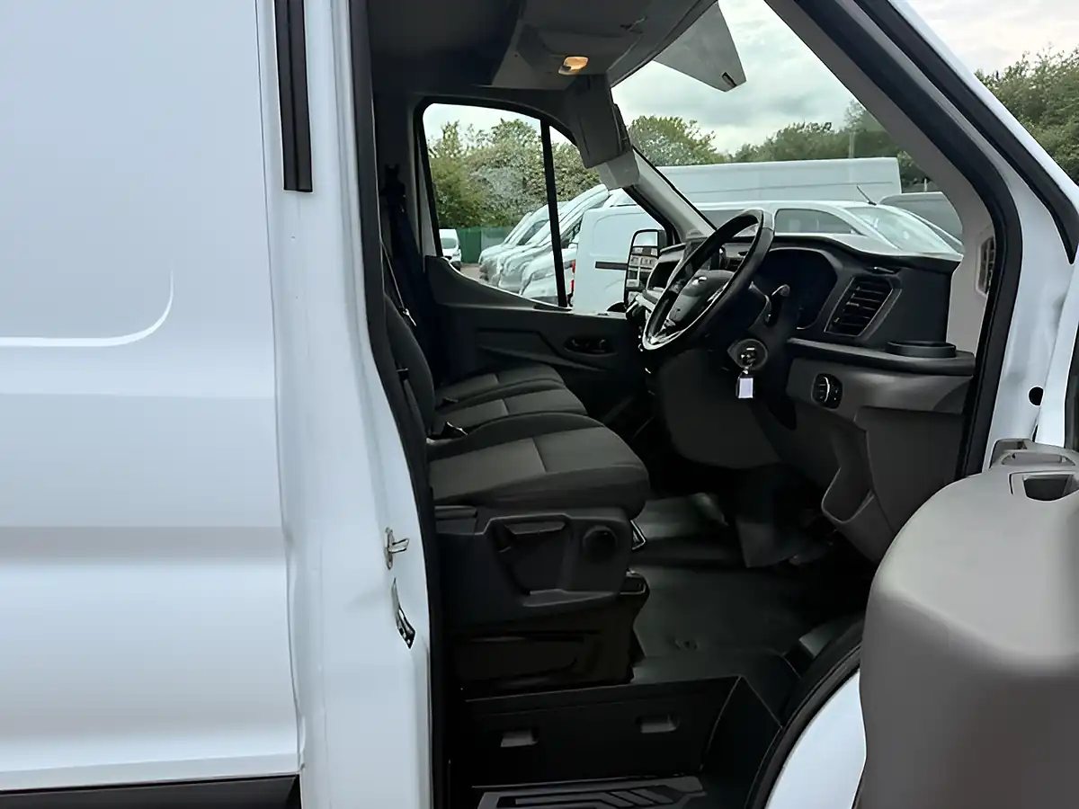 Used 2022 Ford Transit 350 Leader White - Interior and Exterior details 18