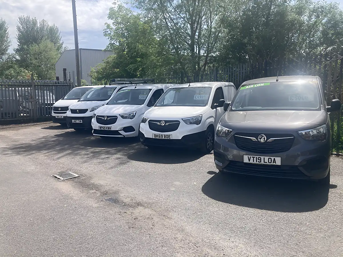 Used 2022 Ford Transit 350 Trend, Extra Long Wheelbase High Roof White - Interior and Exterior details 13