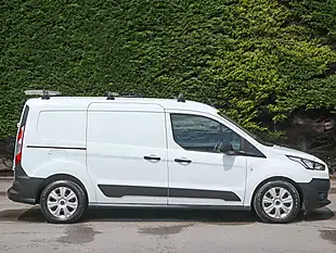 Used 2022 Ford Transit Connect 230 Ecoblue Leader Frozen White - Interior and Exterior details 5