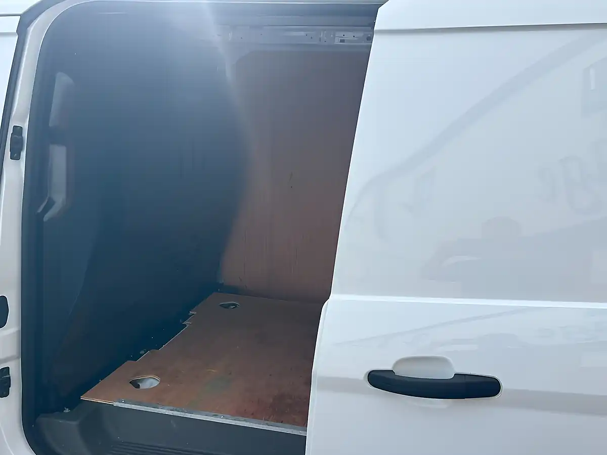 Used 2022 Ford Transit Connect Leader White - Interior and Exterior details 8