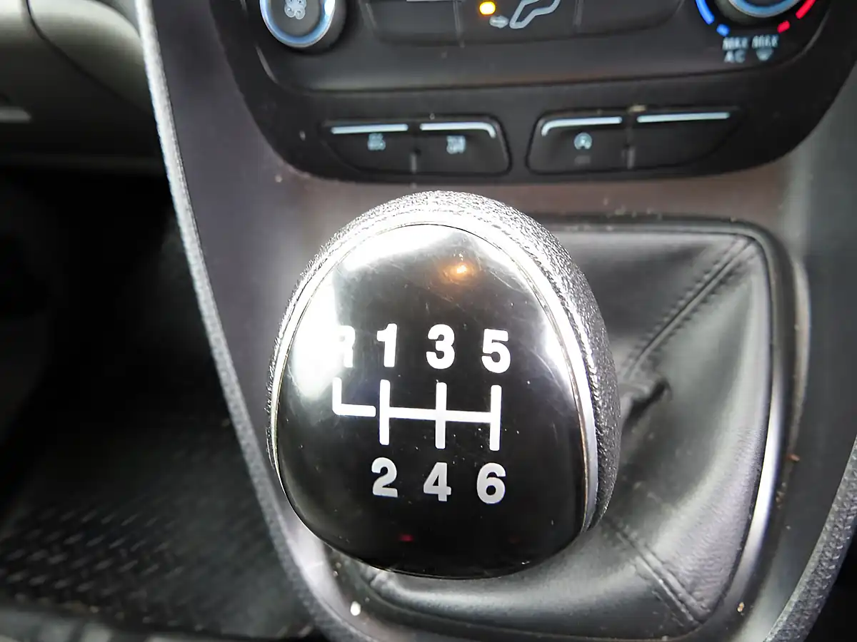 Used 2022 Ford Transit Connect Leader White - Interior and Exterior details 15