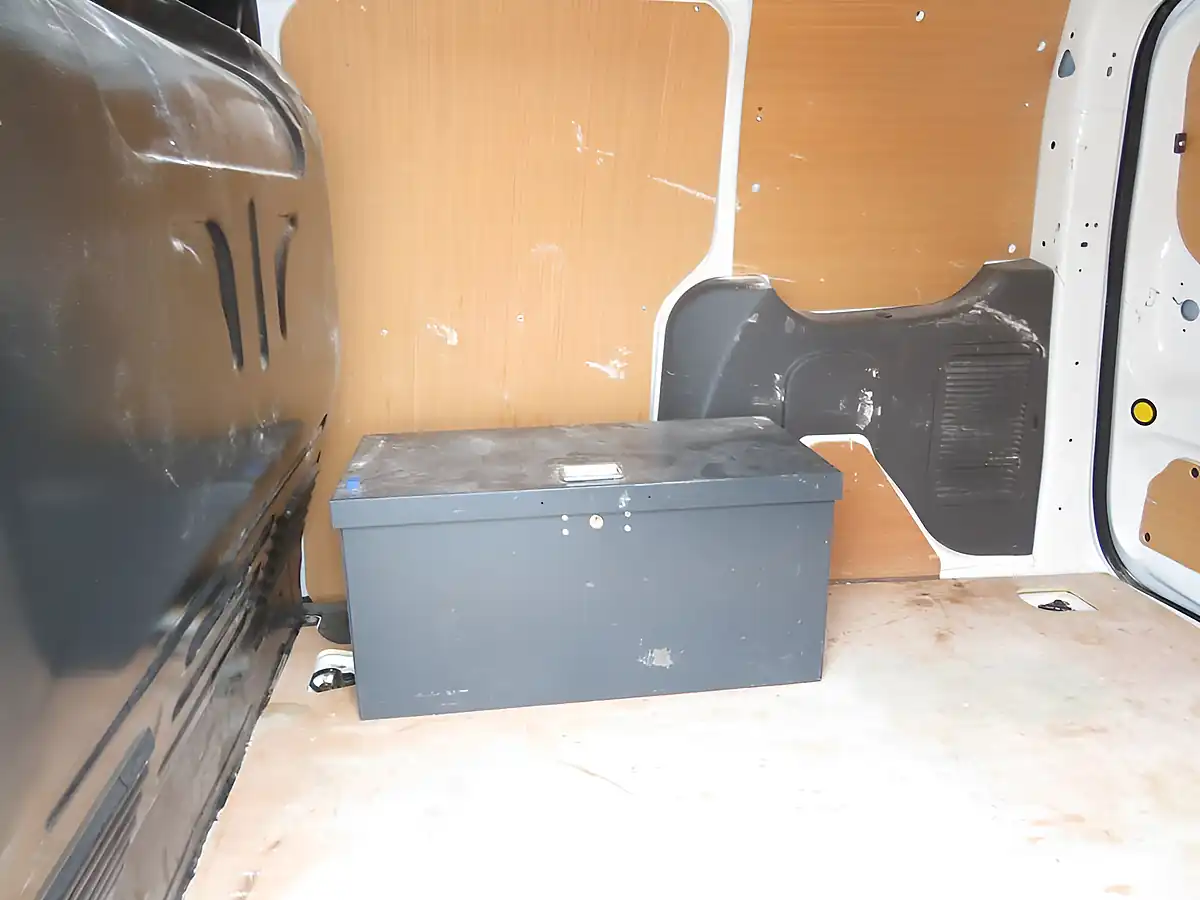 Used 2022 Ford Transit Connect Leader White - Interior and Exterior details 6
