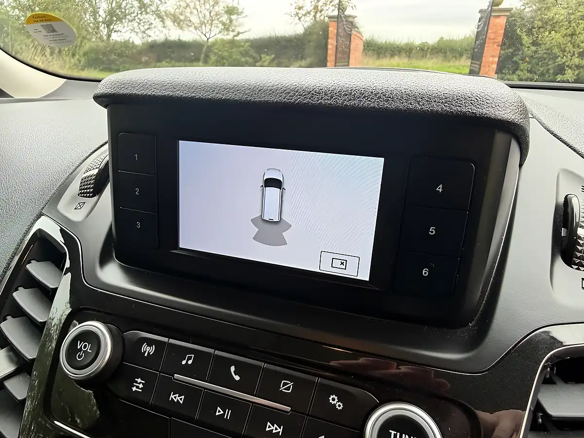 Used 2022 Ford Transit Connect Limited Grey - Interior and Exterior details 12