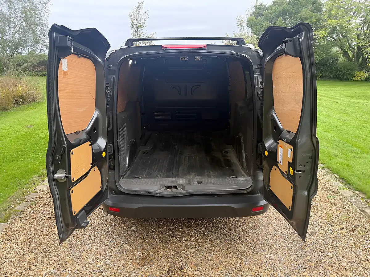 Used 2022 Ford Transit Connect Limited Grey - Interior and Exterior details 19