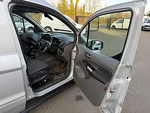 Used 2022 Ford Transit Connect Limited Moondust Silver - Interior and Exterior details 13