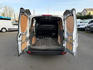 Used 2022 Ford Transit Connect Limited Moondust Silver - Interior and Exterior details 4