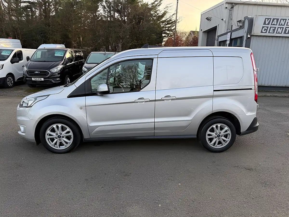 Used 2022 Ford Transit Connect Limited Moondust Silver - Interior and Exterior details 7