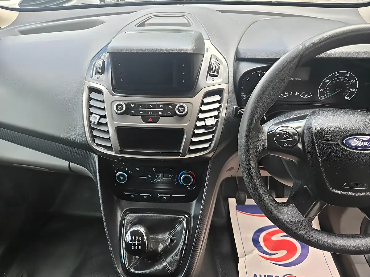 Used 2022 Ford Transit Connect Trend D/Cab Van Black - Interior and Exterior details 14