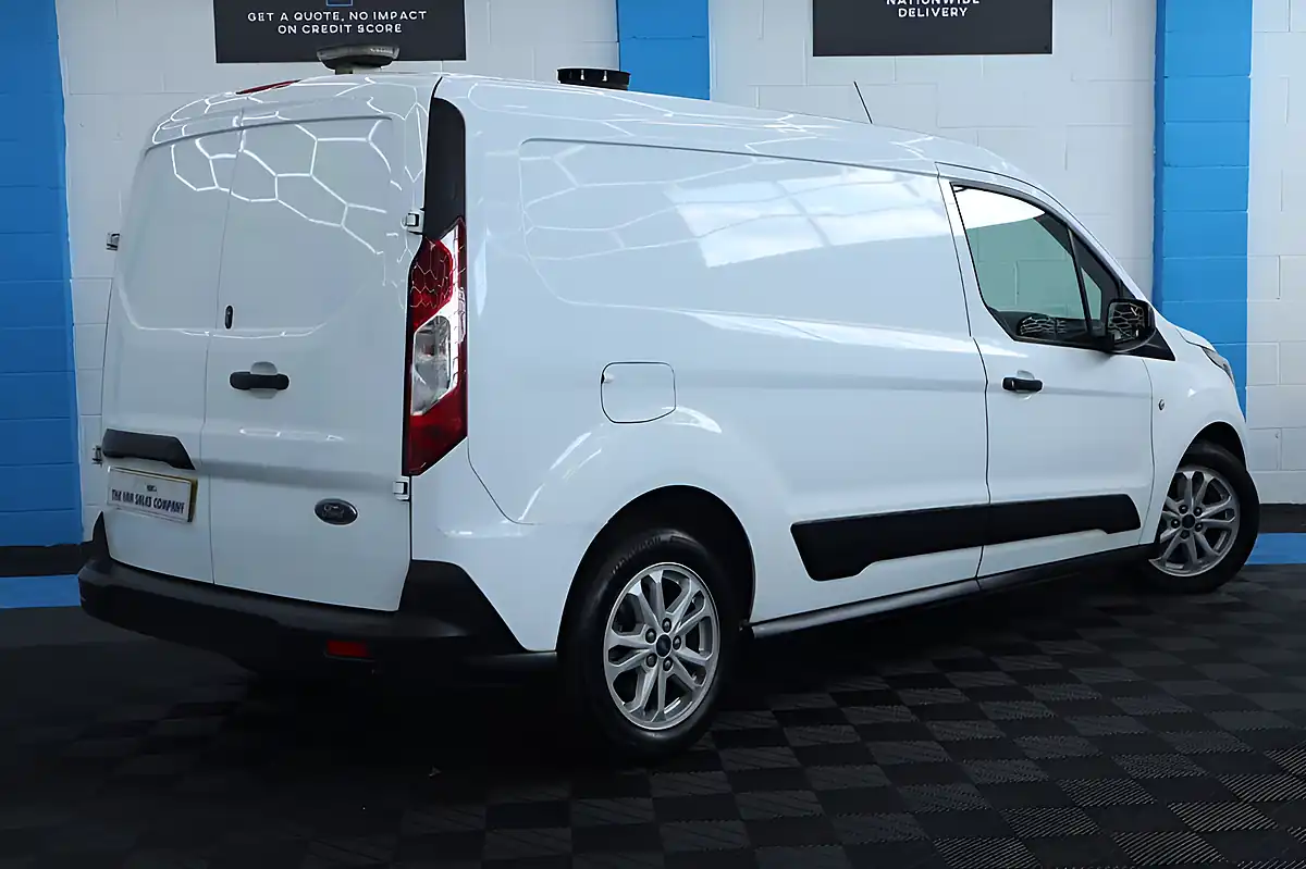 Used 2022 Ford Transit Connect Trend White - Interior and Exterior details 9